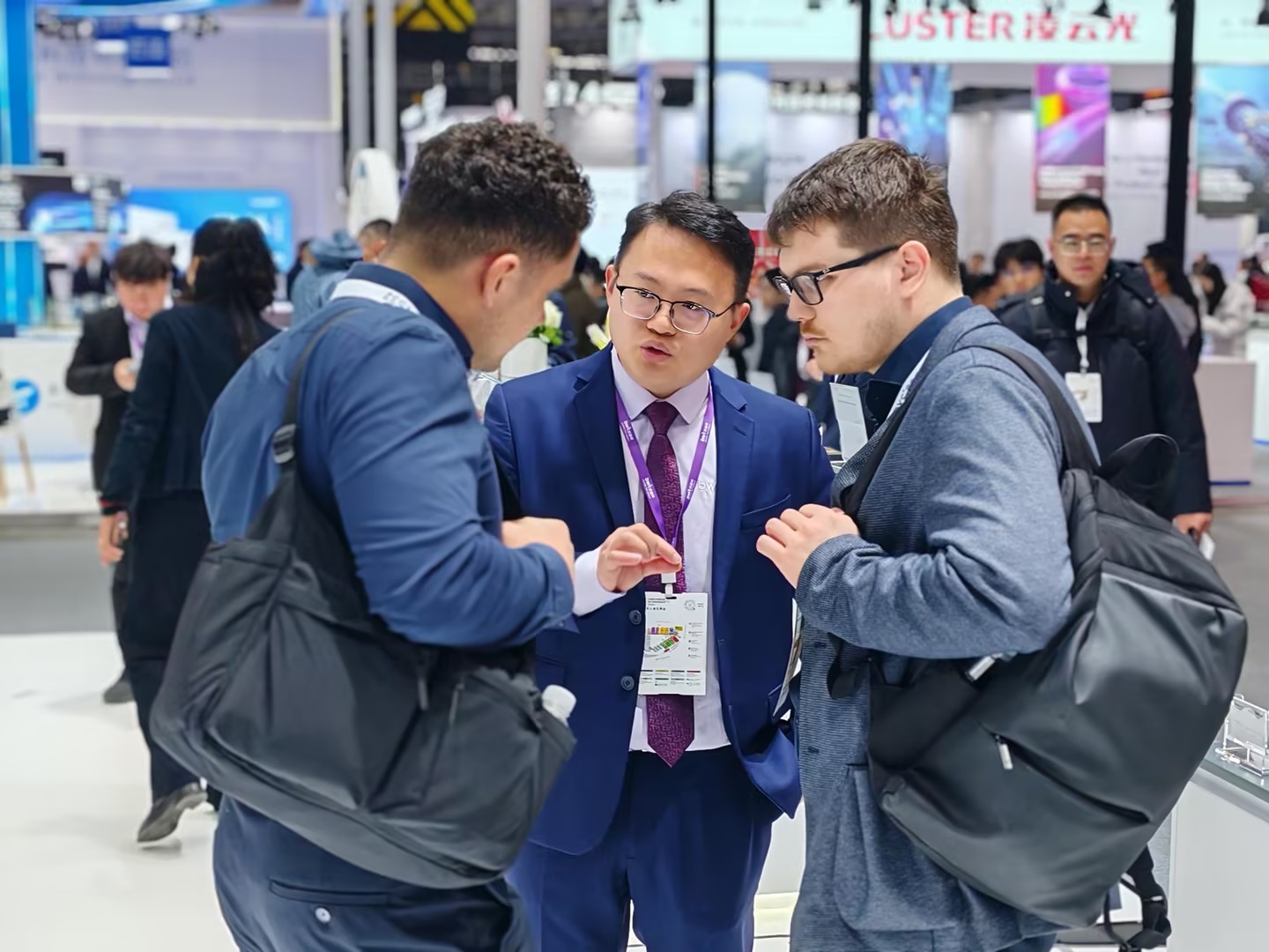 343c56fa58ea924453fd694b4d0a1446_compress